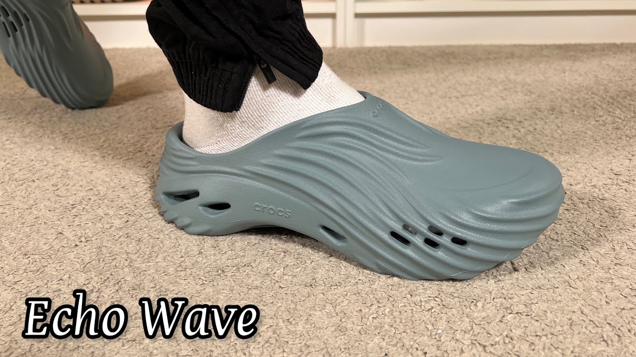 Crocs Echo Wave